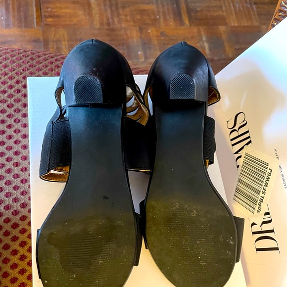 COMFORTVIEW BLACK SHOES WITH STRAPS ACROSS AND ELASTIC FOR COMFORT ZIPPER BACK - Picture 7 of 9